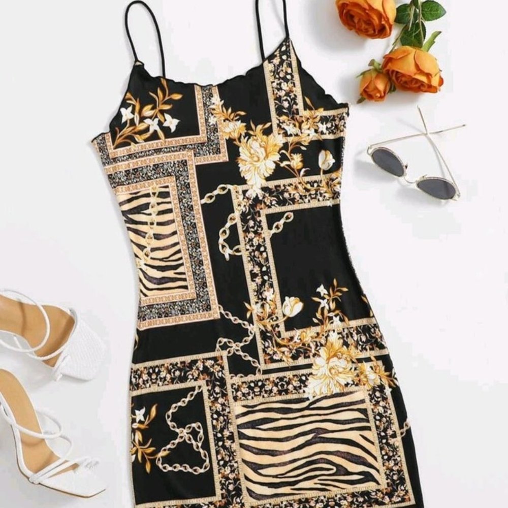Chain and Zebra Striped Print Dress - Size: M